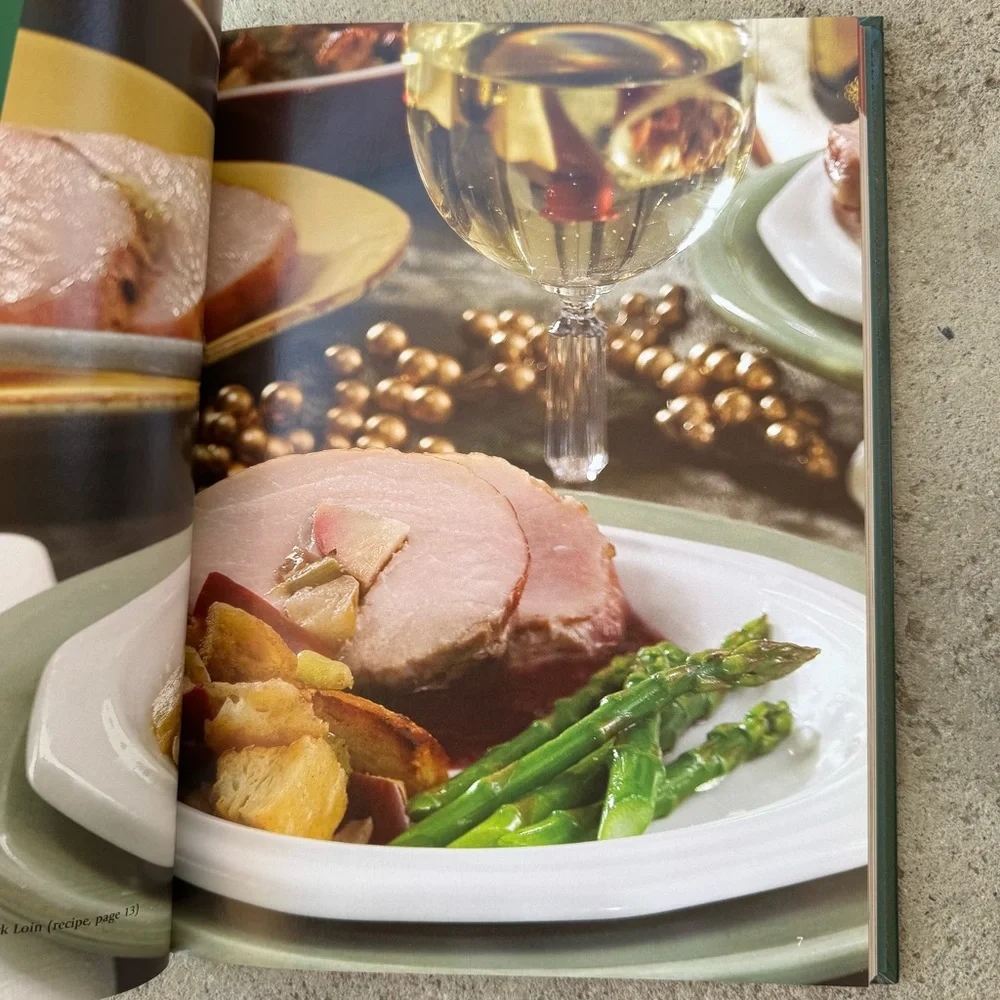Better Homes and Gardens Christmas Cooking‎ Book - 2004